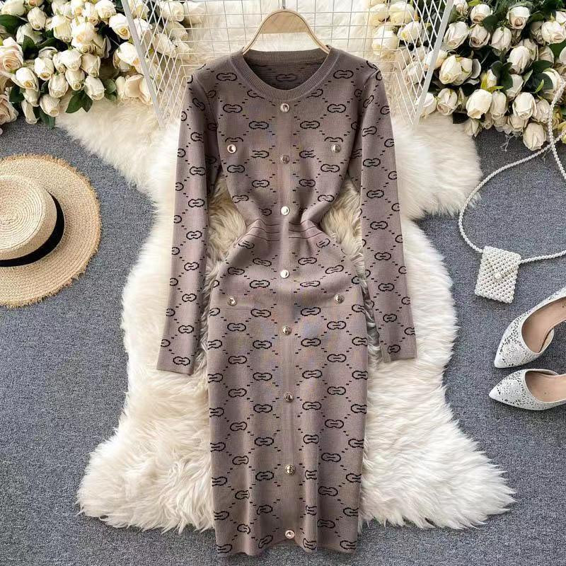 Autumn and Winter Round Neck Elastic Knitted New Temperament Skinny Sweetheart Dress